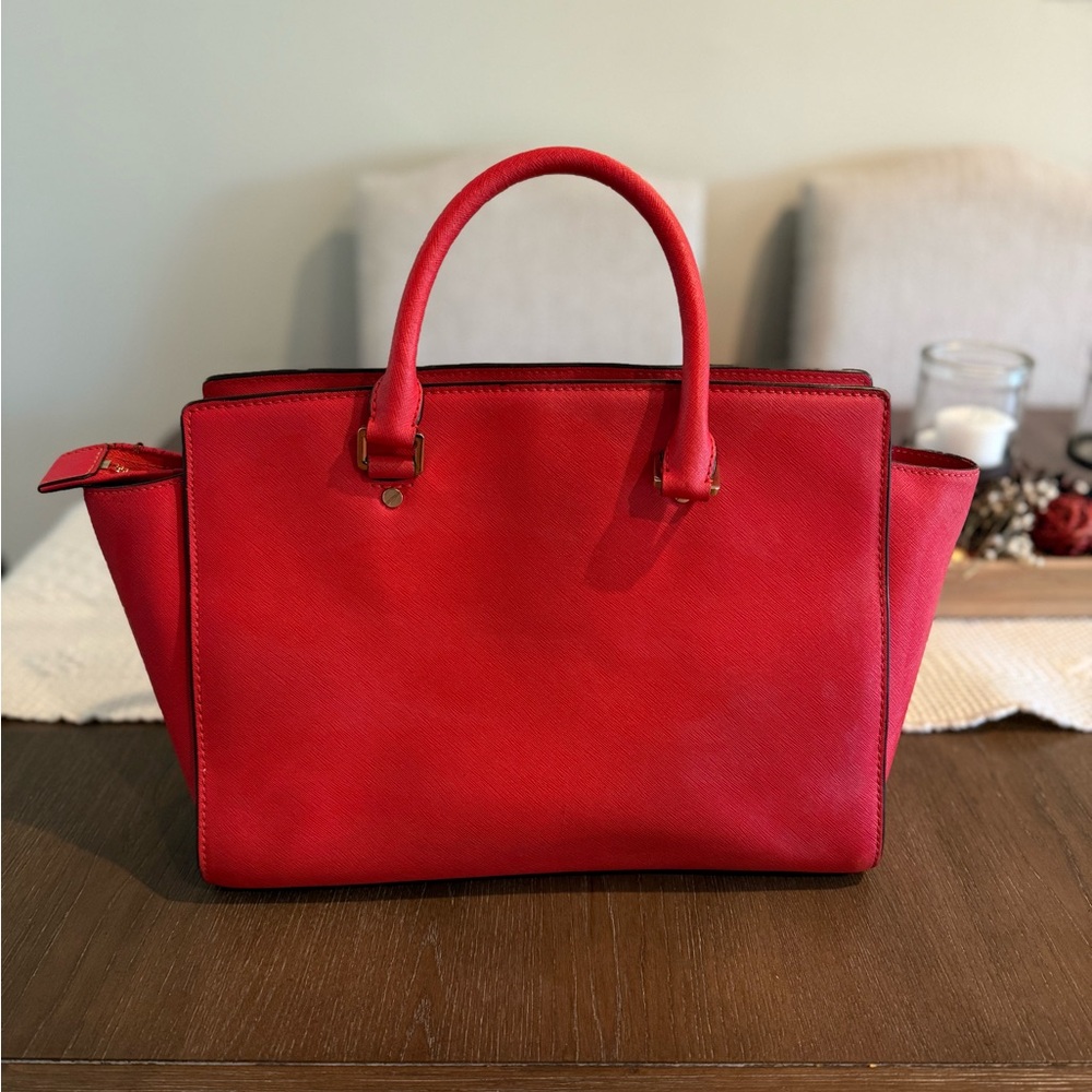 Michael Kors Selma Satchel Red Women's Crossbody/HandBag - Picture 3 of 4